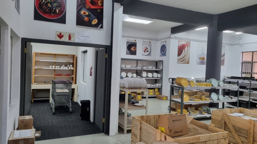 To Let Commercial Property for Rent in Salt River Western Cape